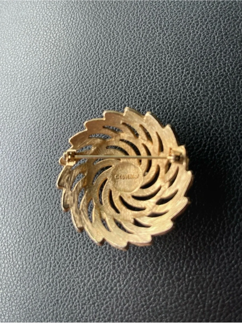 Sarah Coventry Vintage 1960 Sunburst Brooch